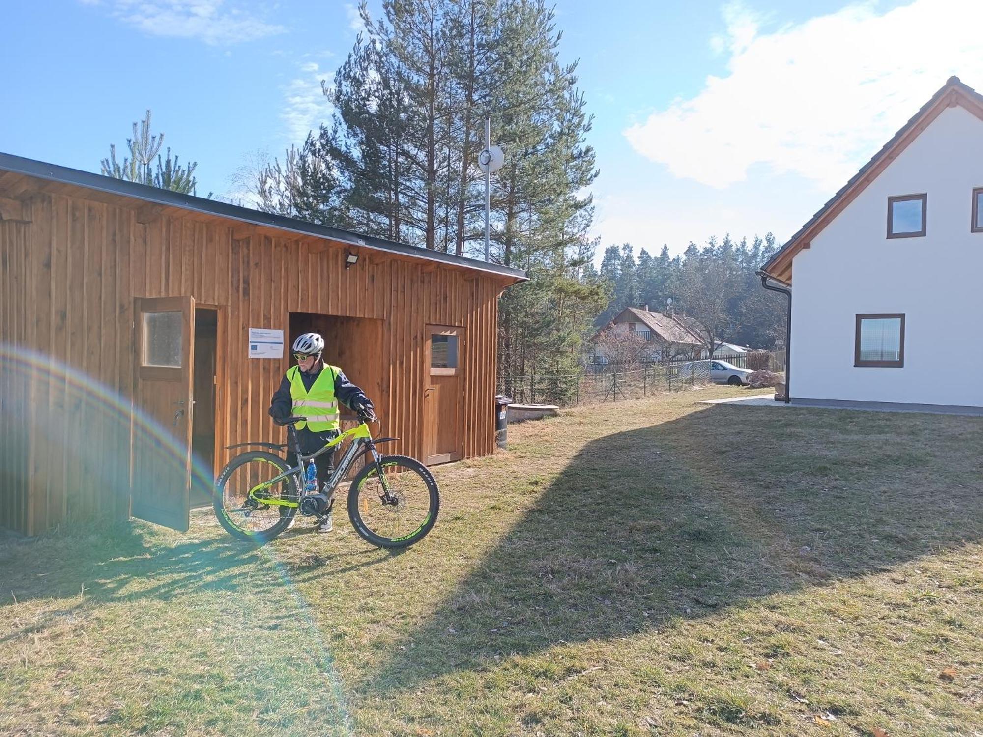 Villa Klidna Lokalita Na Kraji Lesa, Cely Dum S Uschovnu Kol Nová Bystřice Exterior foto